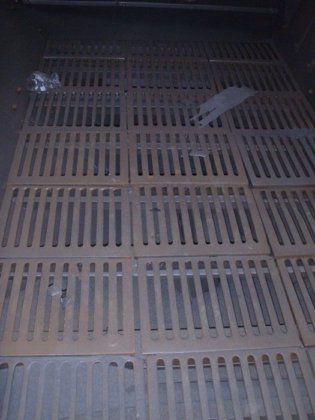 ハンガー型ショットブラストプラント SISSON-LEHMANN、タービン4基 18,5 kW