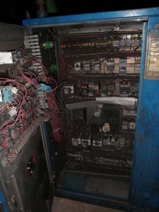 1984 Tumble belt shotblast machine