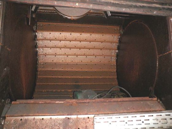 1984 Tumble belt shotblast machine
