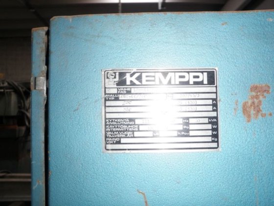 1981 用于 200 公斤铜合金的熔化和保温炉，KOPO，固定式（静态）