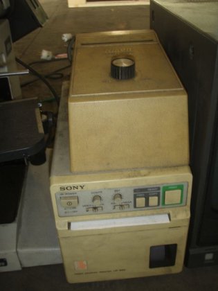 尼康显微镜，最大放大倍数400