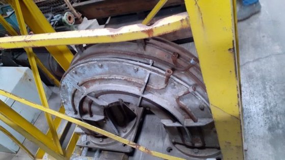 チャンネル誘導炉用インダクタ JUNKER