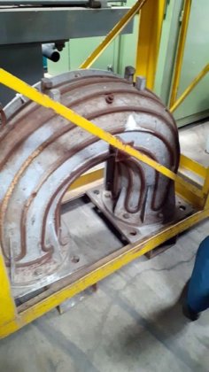 チャンネル誘導炉用インダクタ JUNKER