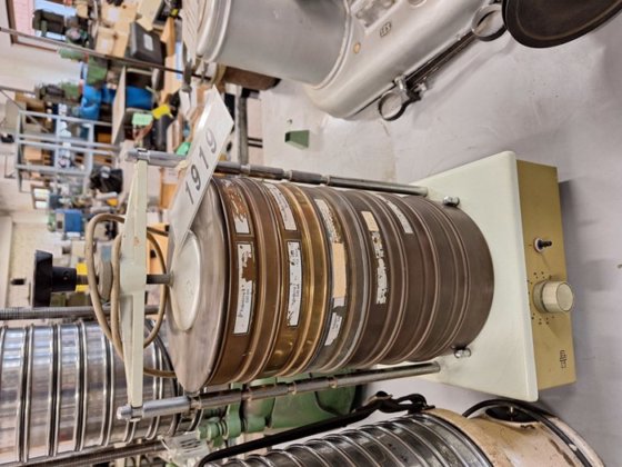 ラボ用振動スクリーン MLW