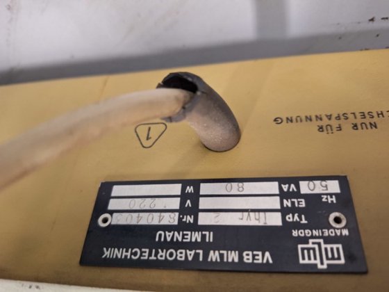 ラボ用振動スクリーン MLW