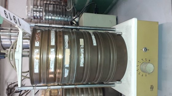 ラボ用振動スクリーン MLW