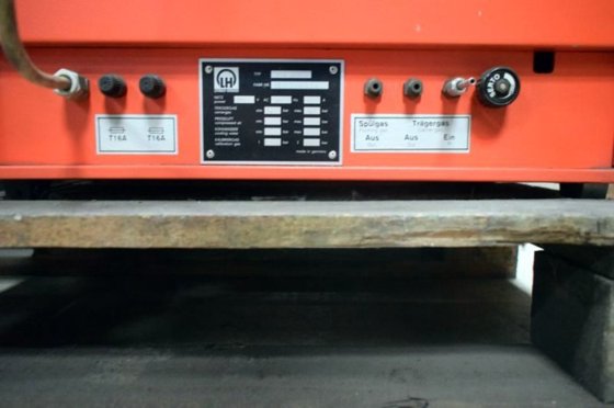 卡布龙和硫磺 LEYBOLD-HERAEUS 控制装置