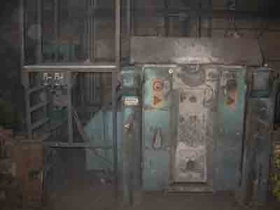 1982 KOPO 电熔融倾斜炉，500 千克，黄铜