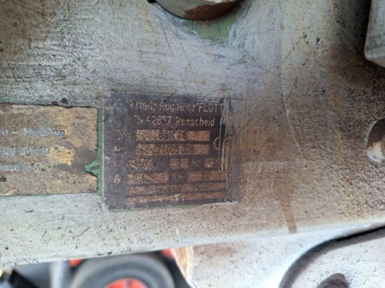 砂带磨光机 FLOTT 砂带宽度：75 毫米