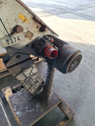 砂带磨光机 FLOTT 砂带宽度：75 毫米