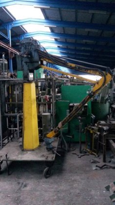 1986 支柱上油圧マニピュレーター、最大110kgまで対応