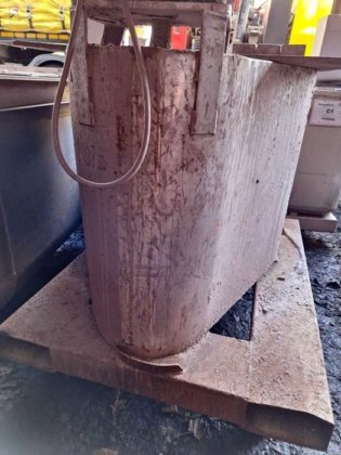 ±0.35立方米的小型圆形涂料盆