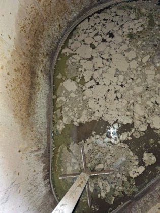 Basenn vihan ront ±0,35m3