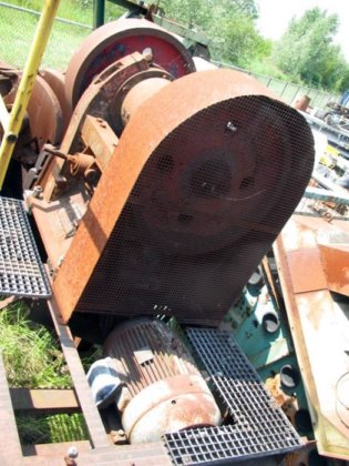 PARKER 颚式破碎机，400 毫米 x 130