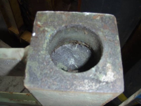 枢轴臂 ± 250 千克