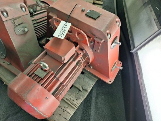 完整的涡轮机 V&S