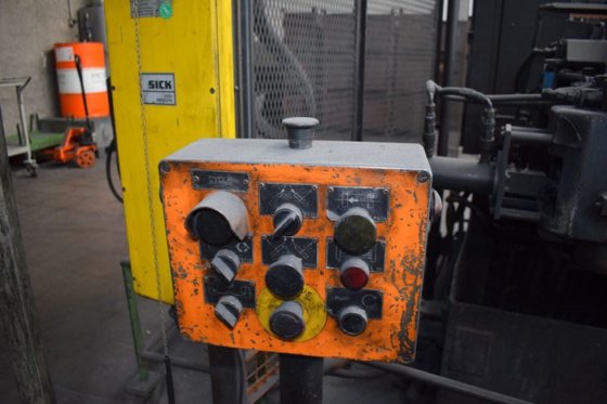 1992 Gravity die casting machine