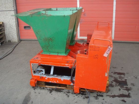 双计量传送带，800 毫米 x 300 毫米