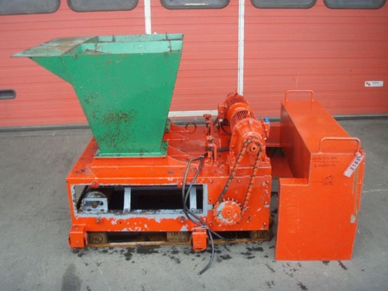 双计量传送带，800 毫米 x 300 毫米