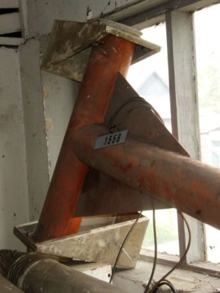 粉尘和烟雾移动吸尘箱