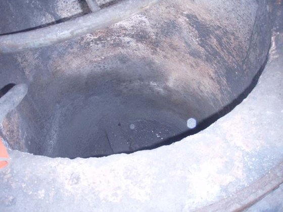 2 t SENSENBRENNER 铸钢勺，带茶壶嘴