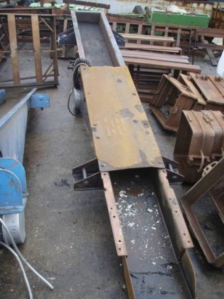 摆动振动，3000 毫米 x 280 毫米