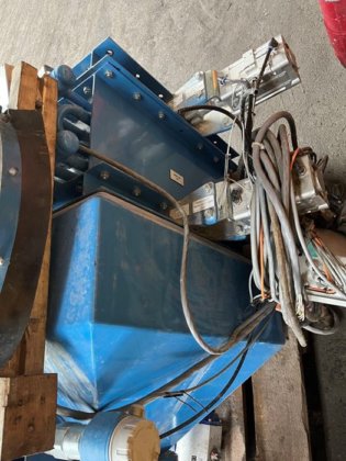 轨道式移动芯砂搅拌机 SEGAB 120l