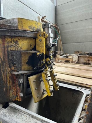 轨道式移动芯砂搅拌机 SEGAB 120l