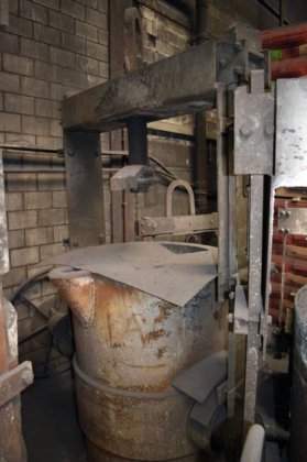 2008 タンディッシュカバー処理取鍋 ファウンドリーサービス、± 1.5 t