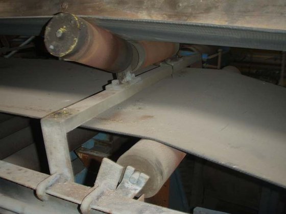 Rubbel 皮带输送机 10600 毫米 x