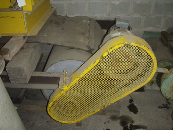 超带磁铁 1.7 千瓦