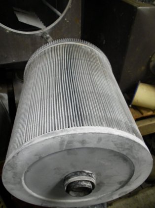 用于焊接粉尘、金属氧化物的带树干粉尘过滤器