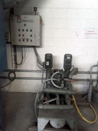 感应炉 INDUCTOTHERM 200 千克，推出式