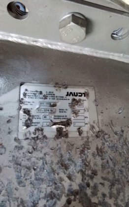 2011 サイロ出口用空気圧フラップ（2 方向）スイッチ