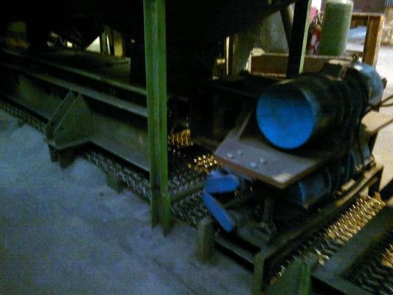 ワイヤーベルトショットブラストプラント RUMP、有効幅1000 mm