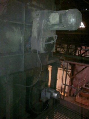 线带抛丸器 RUMP，有效宽度 1000 毫米