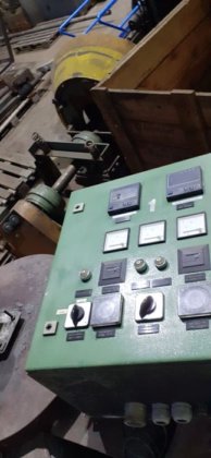 固定溶解炉 MORGAN 電気式 200kg