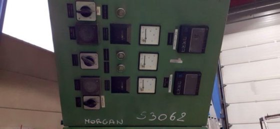 固定溶解炉 MORGAN 電気式 200kg