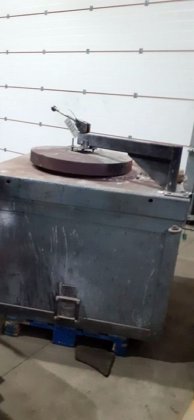 固定溶解炉 MORGAN 電気式 200kg