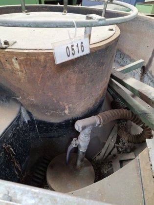 振动抛光机，直径 1590 毫米，PARKER / RÖSSLER