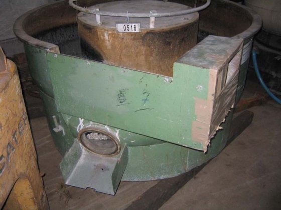 振动抛光机，直径 1590 毫米，PARKER / RÖSSLER