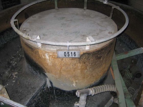 振动抛光机，直径 1590 毫米，PARKER / RÖSSLER