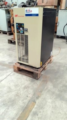 2018 INGERSOLL RAND 冷冻干燥机，5 立方米/分钟