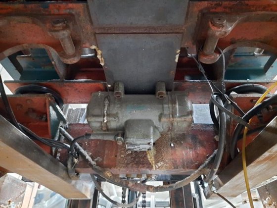 带振动台的快速环路