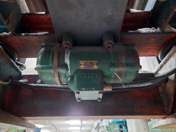 带振动台的快速环路