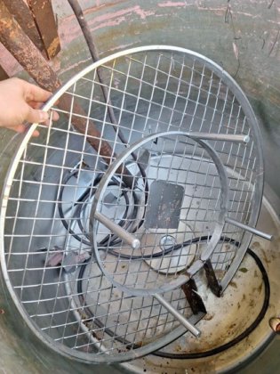 2001 小型圆形涂料盆 ±0.35 立方米