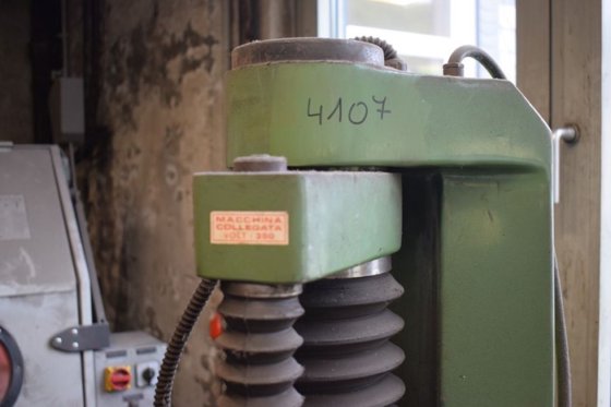 DELTA 样品研磨机，带杯形研磨石