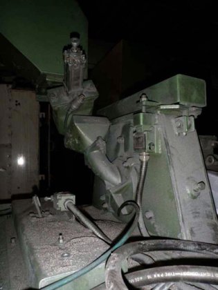 带橡胶带和粉尘过滤器的滚带式抛丸器，OMSG