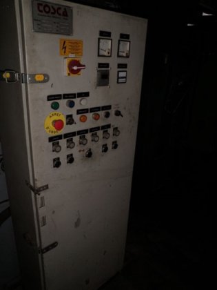 1994年製タンブルベルトショットブラストマシン、ゴムベルト、タービン1基付き、ブランドTOSCA