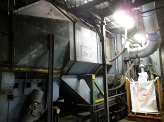 1999 Continuous tumble belt shotblast